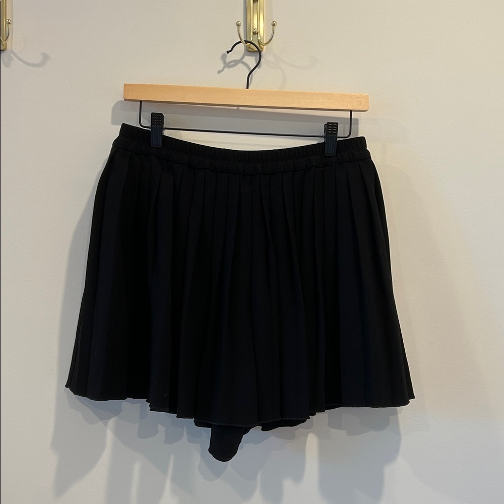 Isabel Marant Black Pleated Shorts Sz 38/6/S